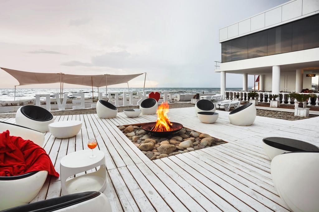 Hotel White House Brg Koblevo Exterior photo